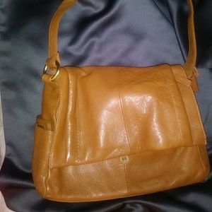 Rolfs Natural lgenuine soft leather purse.